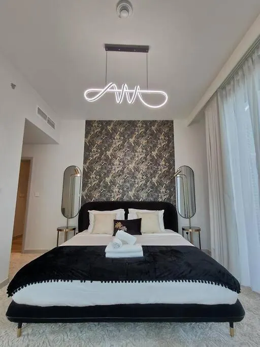 Burj View - 10 Minutes Walk Dream Lux Designer 3Bd Villa Dubai