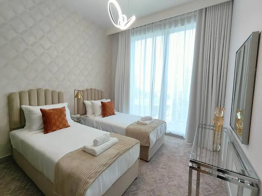 Burj View - 10 Minutes Walk Dream Lux Designer 3Bd Villa Dubai
