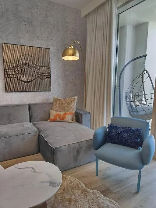 Burj View - 10 Minutes Walk Dream Lux Designer 3Bd Villa Dubai 0*,  United Arab Emirates
